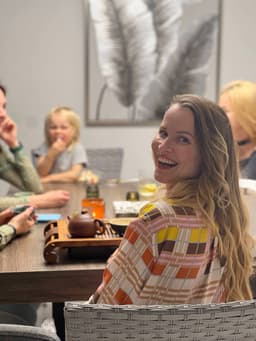 Я реву третий день

или

Как мы прощались image preview