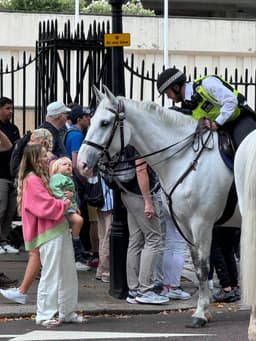 💔Почему женщины остаются в отношениях, которые тянут на себе? (часть 2) image preview