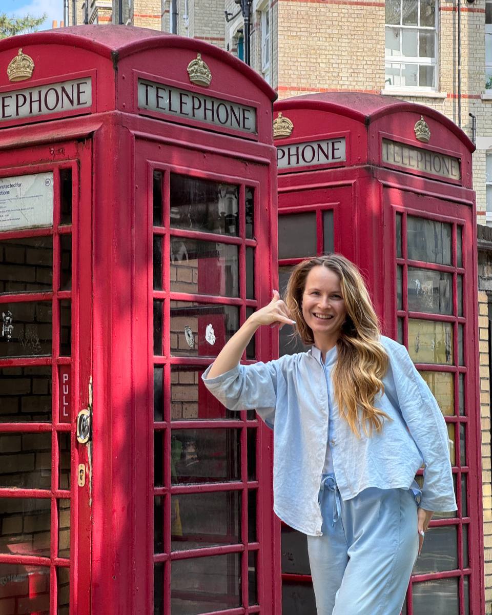 Бедный родственник в Лондоне image preview